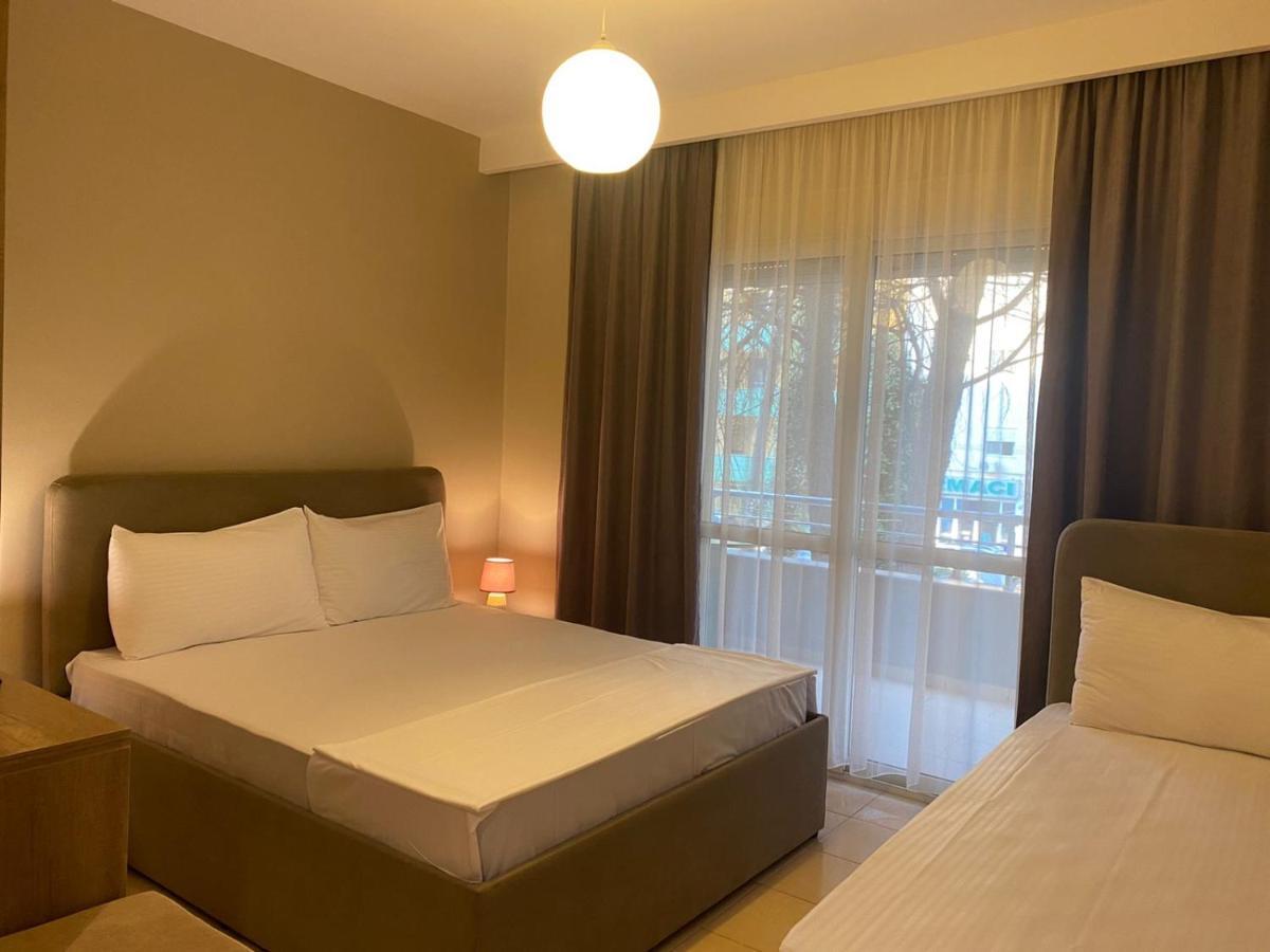 Rumar Hotel Durrës 외부 사진