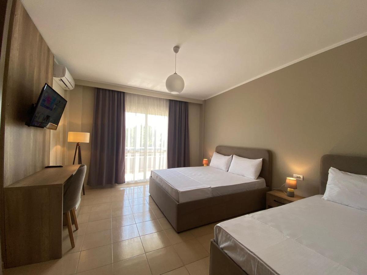 Rumar Hotel Durrës 외부 사진