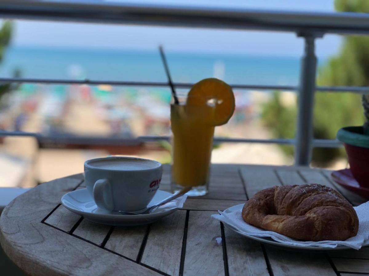 Rumar Hotel Durrës 외부 사진
