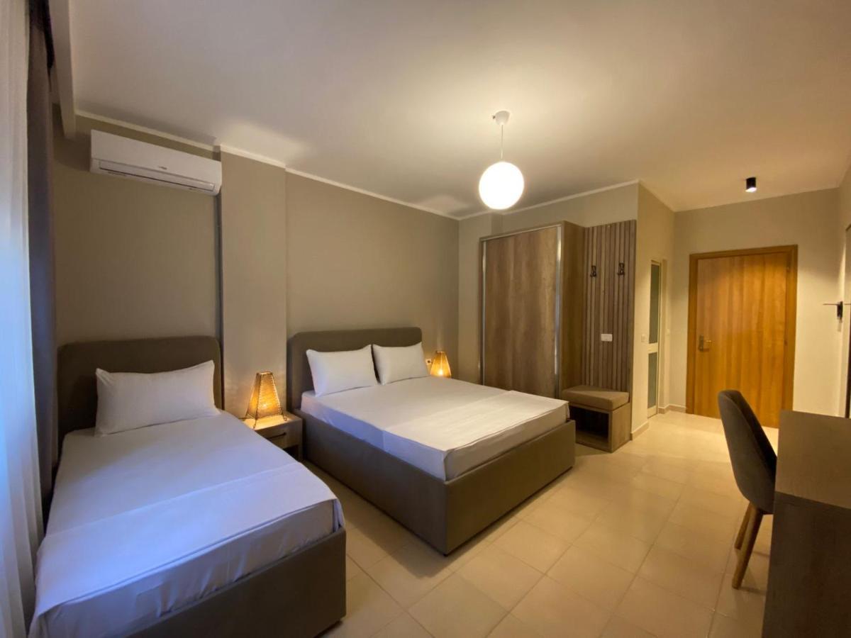 Rumar Hotel Durrës 외부 사진